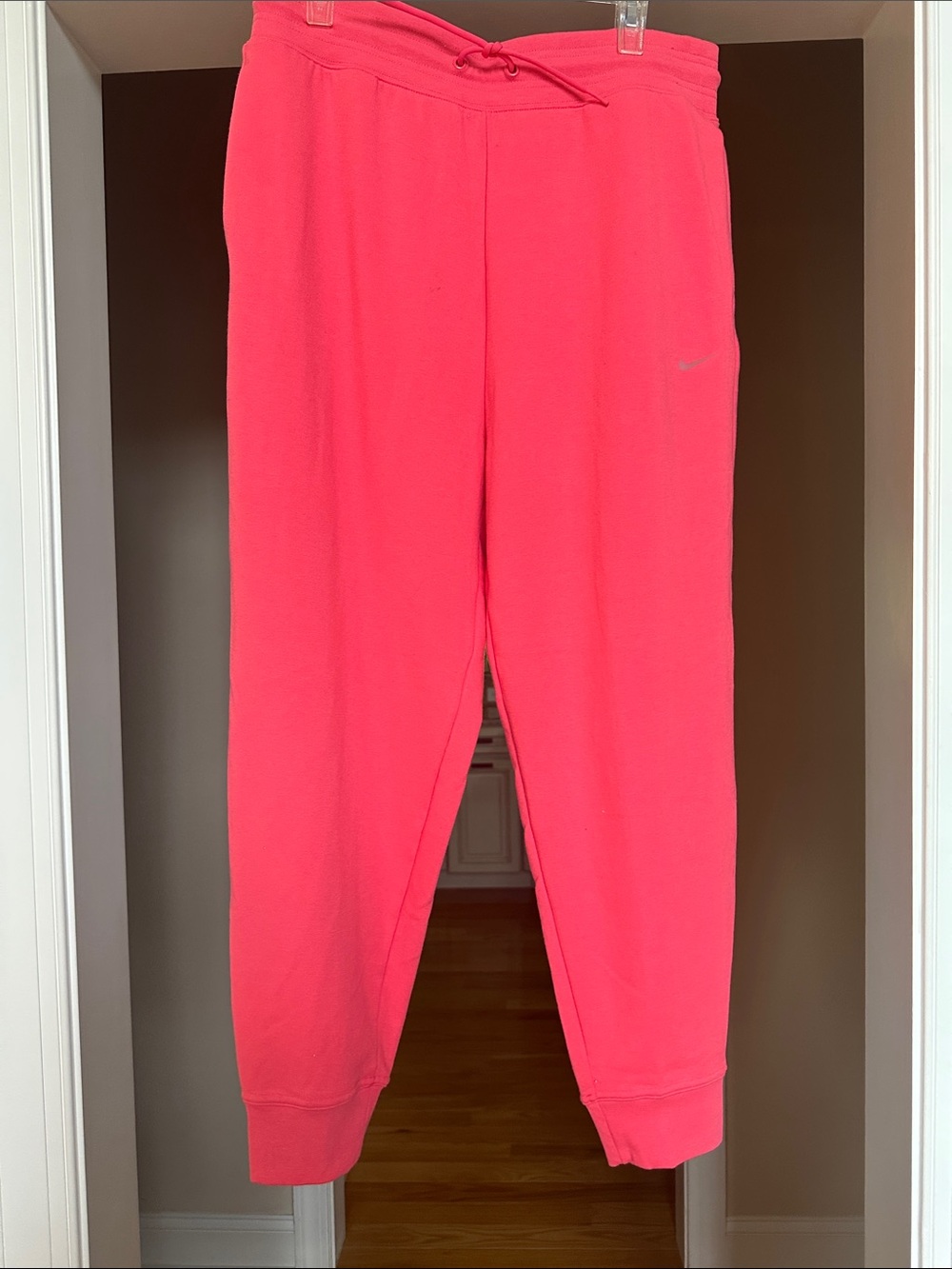 NIKE Salmon Pink - Casual Joggers